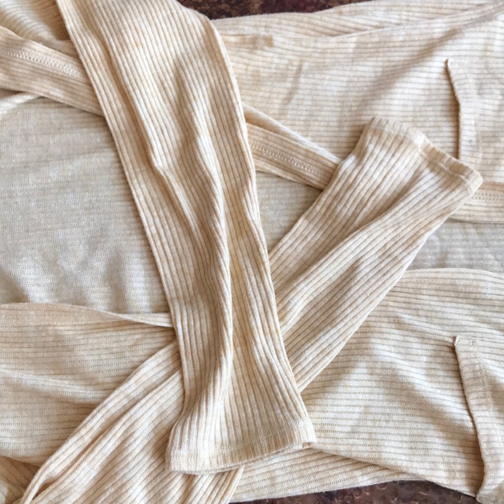{Pink Rose} Yellow Ribbed Cardigan. Size Large. - Picture 6 of 8
